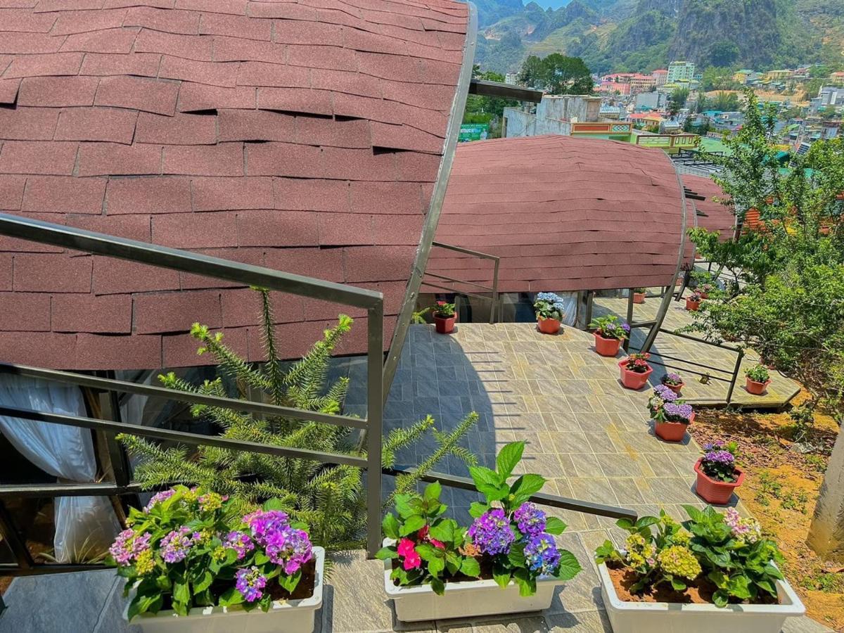 Plum Homestay Đồng Văn Esterno foto
